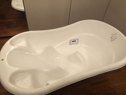 Ванночка для купания с термометром