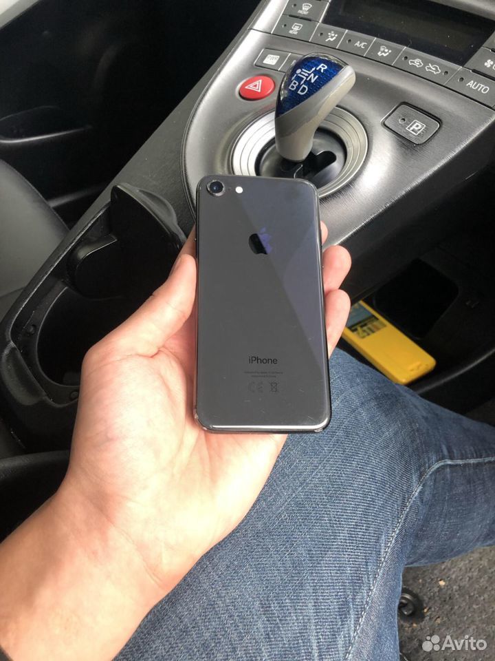 iPhone 8 64Gb