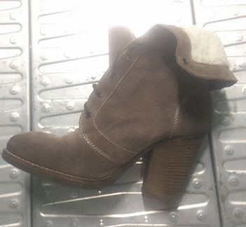 Ботинки зимние замшевые