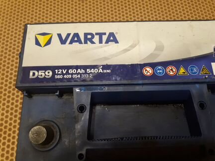 Аккумулятор Варта 60