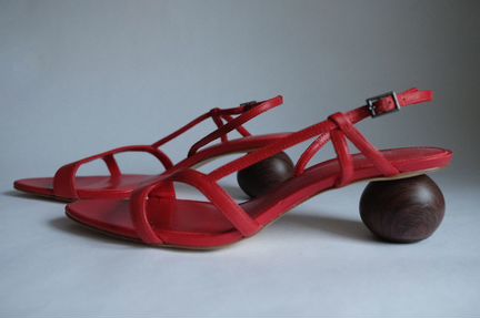 Красные босоножки Zara (кожа)