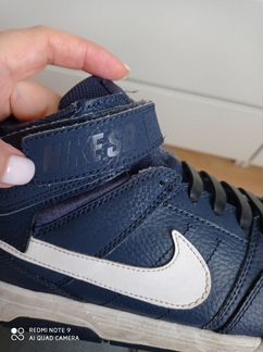 Кроссовки кожаные Nike