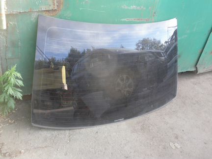 Хонда Аккорд 8 Стекло заднее