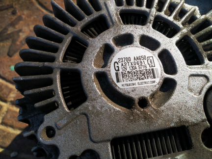 Генератор 23700AA650 Subaru