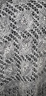 032 Белая паутинка ручной работы