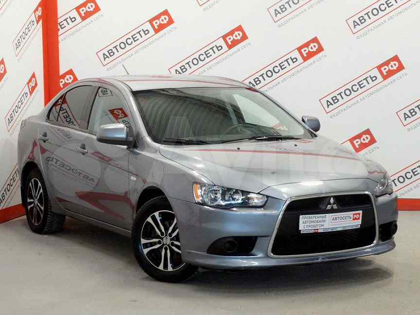 Ланцер авито