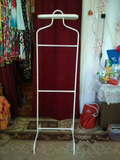 Нов напольная вешалка