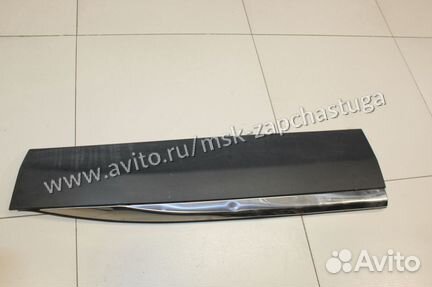 Молдинг двери правый передний Peugeot 3008 (P84)