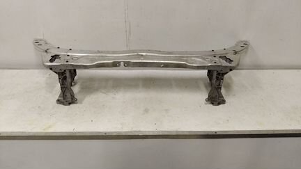 Панель передняя Mercedes C класс W205