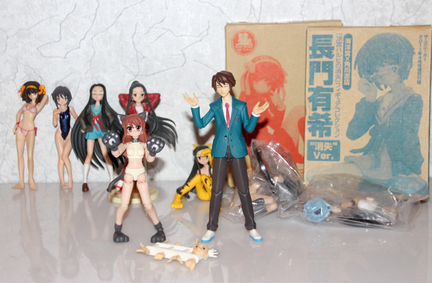 Шарнирные аниме фигурки Figma, Revoltech, Bandai