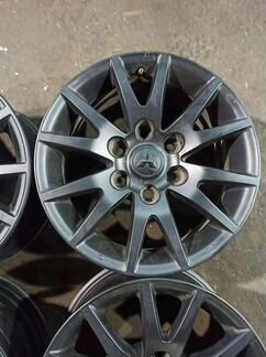 Диски бу оригинал R17 LU на Mitsubishi