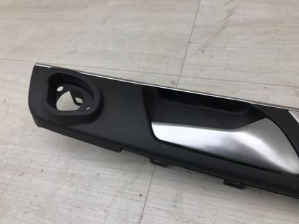 Накладка обшивки двери правая Vw Passat B7 cfgb