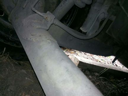 На нисан алмера классикстойка задняя правая в сбор