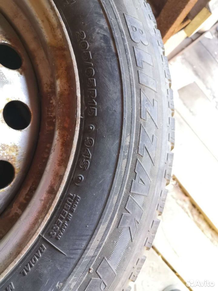 205/65/15 липучки Bridgestone, комплект