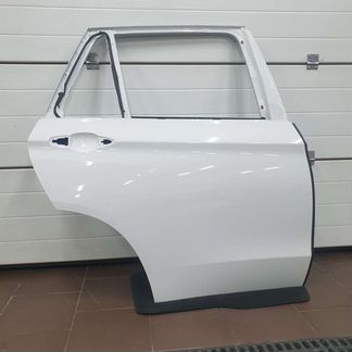F15 BMW X5 F85 дверь задняя правая A300 alpinweiss