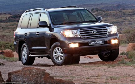 Лобовое стекло toyota landcruiser 2008