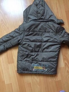 Детская куртка на европейскую зиму на рост 120 см