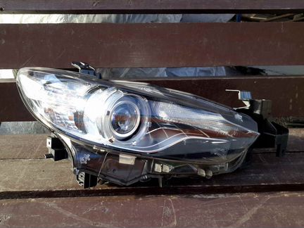 Правая фара Мазда 6 gj ксенон адаптив