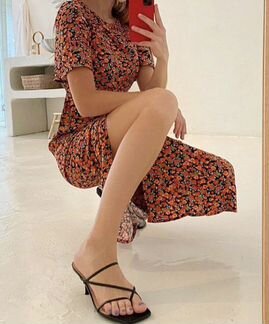 Платье из легкого трикотажа 42-44