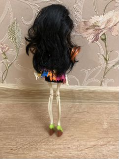 Кукла монстер хай скелита