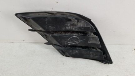Окантовка птф передняя левая Mazda 3 BL 2009-2013