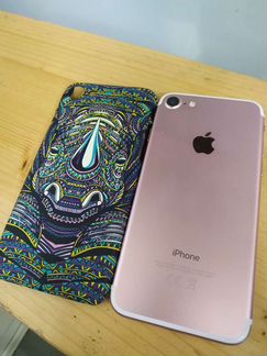 Телефон iPhone 7 128gb