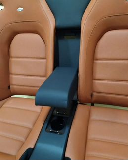 Задние сиденья Мерседес 207 новые оригинал