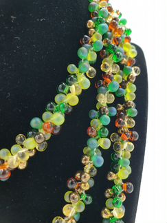 Длинные бусы из бисера