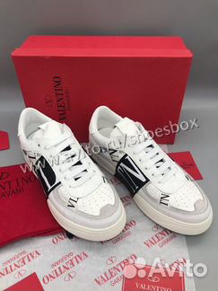Кожаные кроссовки Valentino