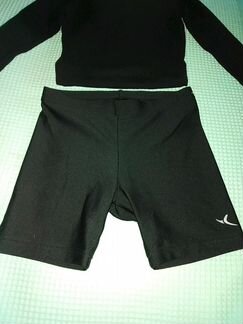 Купальник для гимнастики с шортами р-р 38 (7 - 10