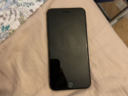 iPhone 8 plus 64gb