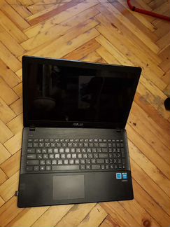 Asus F551M