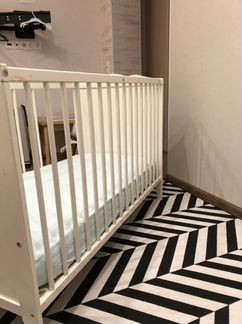 Детская кроватка IKEA хенсвик с орто матрасом