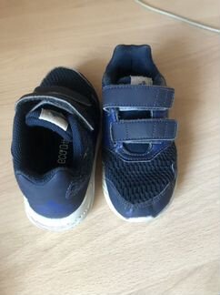 Кроссовки adidas