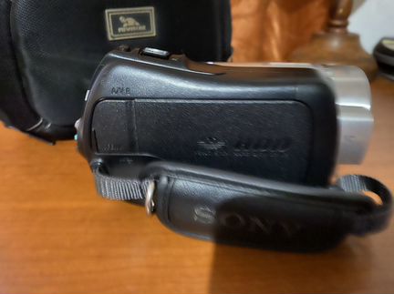 Видеокамера Sony цифровая