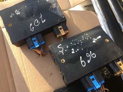 Блок комфорта 1J0959799AH Фольксваген Гольф 4 Бора