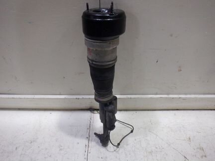 Пневмоамортизатор передний правый Мерседес W221 S
