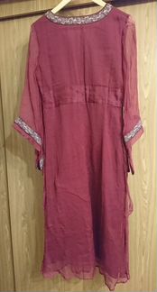 Платье вишнёвое с золотом