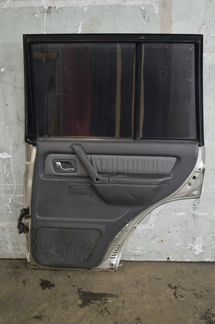 Двери паджеро2