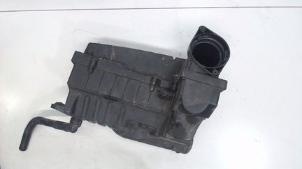 Корпус воздушного фильтра Skoda Octavia (A5), 2009