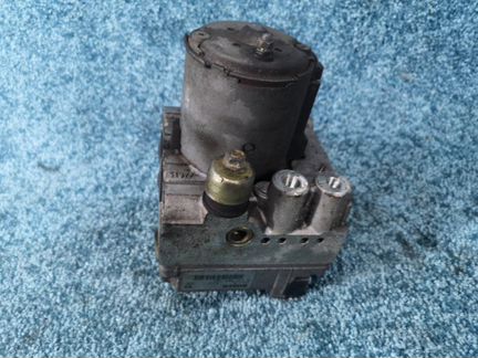 Блок abs Honda Accord CE7 20T2N15N 1996