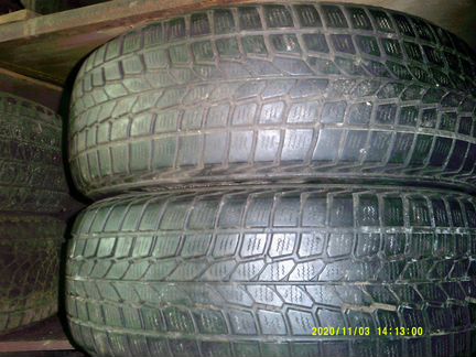 235х65х17 - 4 шины dunlop SP sport 400 зима