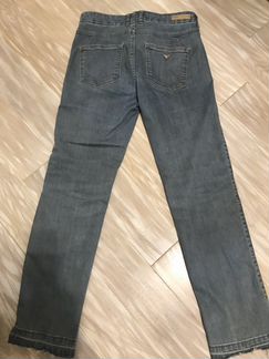 Джинсы Guess женские