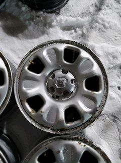 Диски бу оригинал R16 LU на Renault