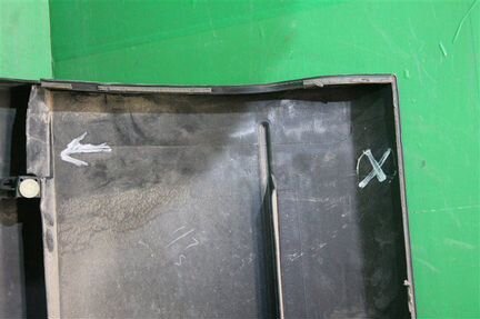 Накладка двери передняя левая Mitsubishi Pajero 4