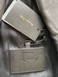 Massimo dutti кожаная куртка жен. Размер L (46-48)