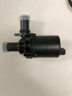 Водяная помпа циркуляционный насос Вебасто Webasto