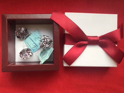 Кольцо и серьги (турмалин и шпинель) в подарочной