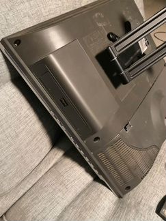 Телевизор TFT LCD DVD / DivX - Combo 20