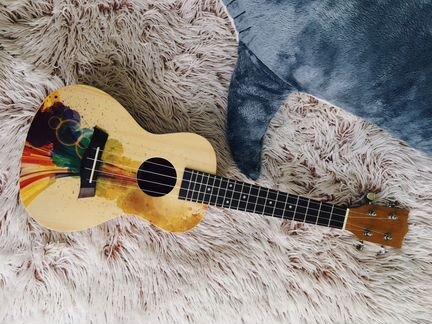 Укулеле массив концерт смотрите видео